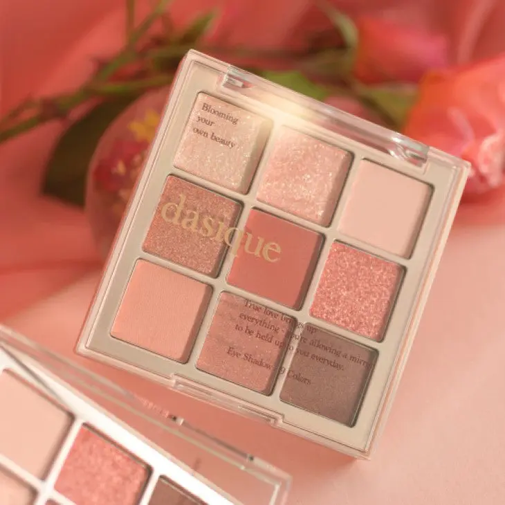 Eyeshadow Palette - 02 Rose Petal - Image 5