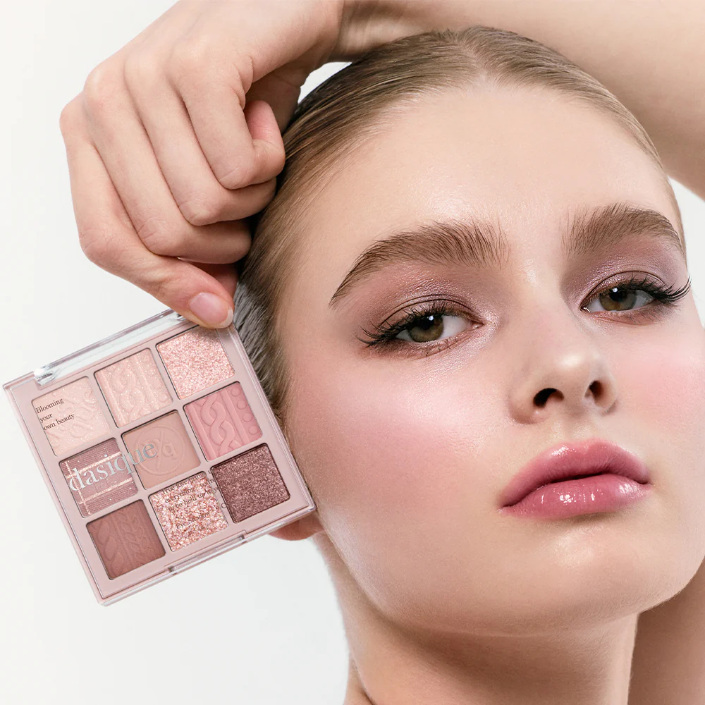 Eyeshadow Palette - 16 Violet Knit - Image 3