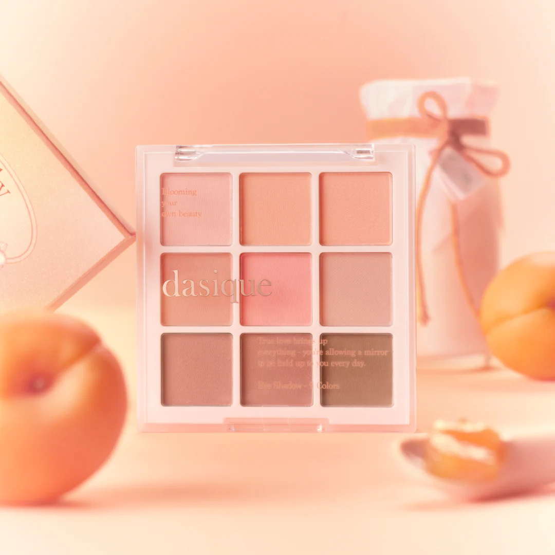 Eyeshadow Palette 32 Milky Apricot - Image 3
